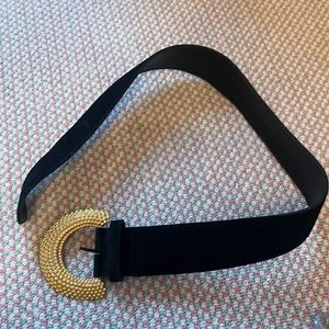 THE LIMITED Genuine Leather Black Belt with Gold Half Circle Buckle, Size small